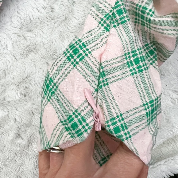 NWT- Dolls Kill DAISY STREET Balloon Pink/Green Puff Sleeved Plaid Ruffle Top - Picture 7 of 12